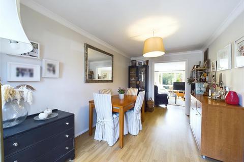 3 bedroom terraced house for sale, Buckingham Gardens, West Molesey