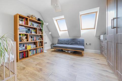 2 bedroom flat for sale, Westgate Road, Beckenham