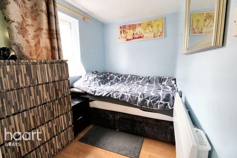 1 bedroom flat for sale, Parsonage Road, Grays