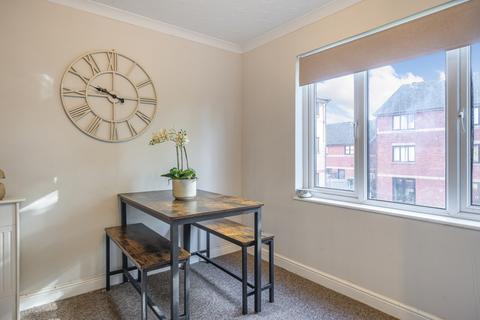 2 bedroom flat for sale, Escott Place, Ottershaw, KT16