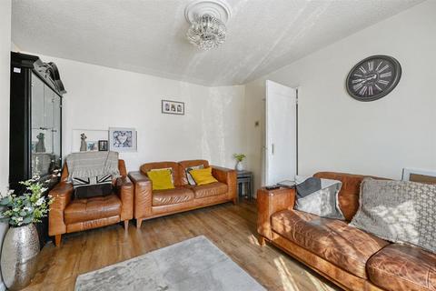 3 bedroom terraced house for sale, Eliot Road, Dagenham, Essex