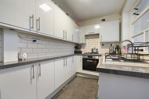 3 bedroom terraced house for sale, Eliot Road, Dagenham, Essex