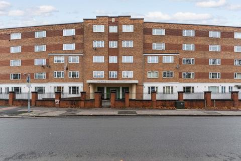 Parrs Wood Court Wilmslow Road, Didsbury, Manchester, M20