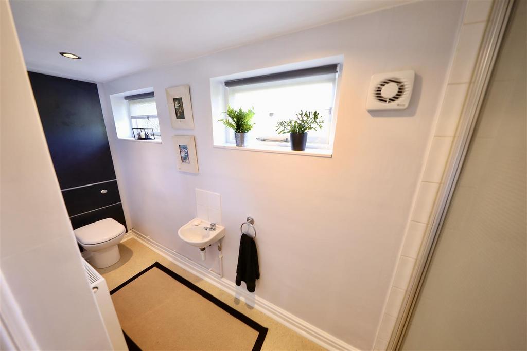 Downstair WC/shower room