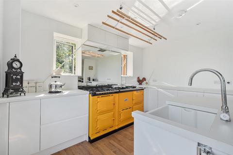 Beach House Cross, Croyde, Braunton, EX33 1PL