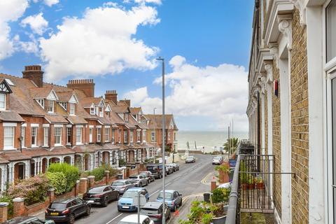 4 bedroom end of terrace house for sale, Westbrook Gardens, Margate, Kent