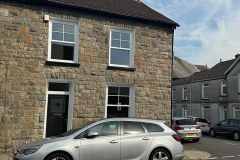 4 bedroom terraced house for sale, Pentre CF41