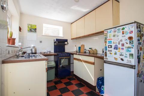 11 Aston Road, Claygate, Esher, KT10 0RR