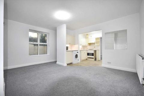 1 bedroom flat to rent, Chiswick High Road, Chiswick, Chiswick