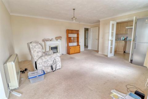 2 bedroom apartment for sale, Clacton on Sea CO15