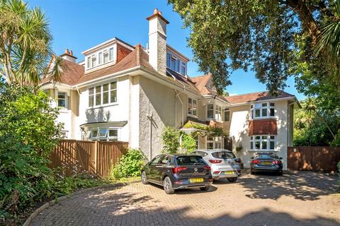 St. Augustins Road, Bournemouth BH2