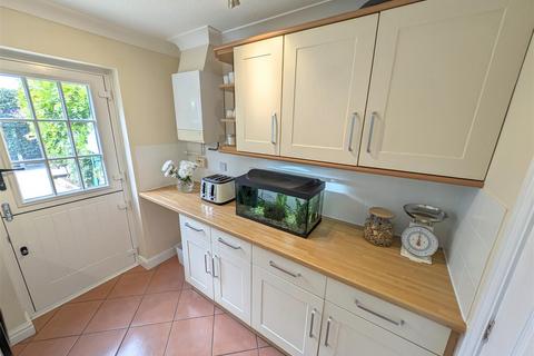 4 Bowkers Croft, Sandbach, CW11 4RR