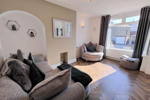 3 bedroom semi-detached house for sale, The Park, Southowram HX3