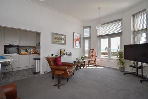 2 bedroom flat for sale, Eversfield Place, St. Leonards-On-Sea