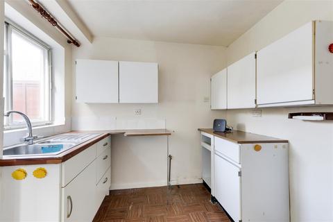 2 bedroom terraced house for sale, Eaton Street, Mapperley NG3