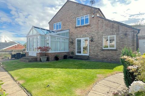 4 bedroom detached house for sale, Mount Pleasant Road, Pudsey, LS28 7AW