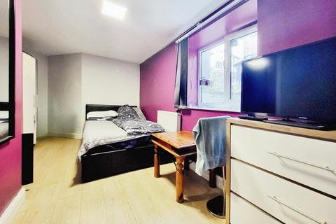 undefined, Wellington Road South, Stockport, Greater Manchester, SK2
