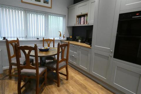 4 bedroom semi-detached house for sale, Ashbourne Road, Cheadle, Stoke-On-Trent