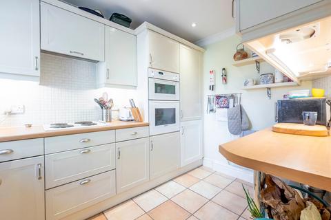 2 bedroom terraced house for sale, 6 Manor Cottage, The Green