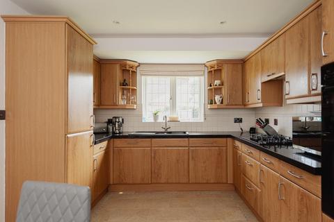 2 Lady Harewood Way, Epsom, KT19 7LE