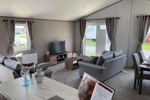 2 bedroom lodge for sale, Amble Links Holiday Park