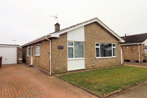 3 bedroom detached bungalow to rent, Vicarage Walk, Watton IP25