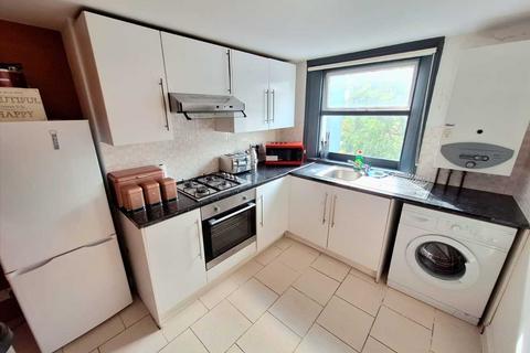 2 bedroom apartment to rent, Ditchling Road, Brighton