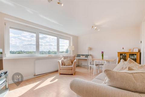 64 Lydney Close, London, SW19 6JN
