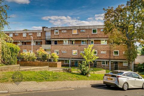 64 Lydney Close, London, SW19 6JN