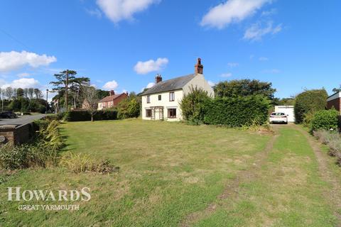 5 bedroom detached house for sale, Main Road, Ormesby St Michael