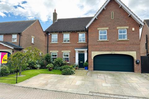 6 bedroom detached house for sale, Orchard End, Hemingbrough, Selby