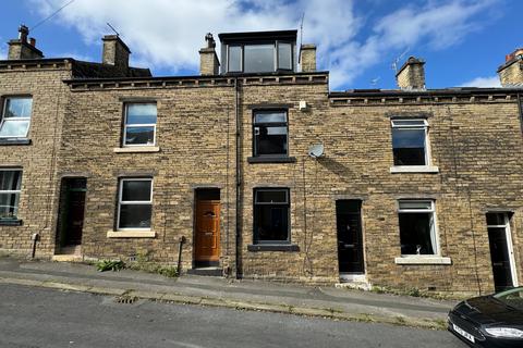 4 bedroom terraced house for sale, Park Street, Shipley, West Yorkshire