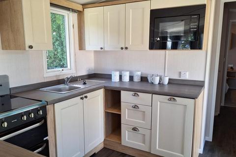 2 bedroom static caravan for sale, Chantry Country and Leisure Park