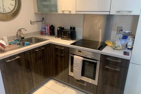 2 bedroom apartment to rent, Block 9, Salford, Lancashire, M3