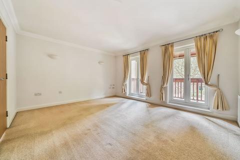 19 Stirling Drive, Caterham, CR3 5GB