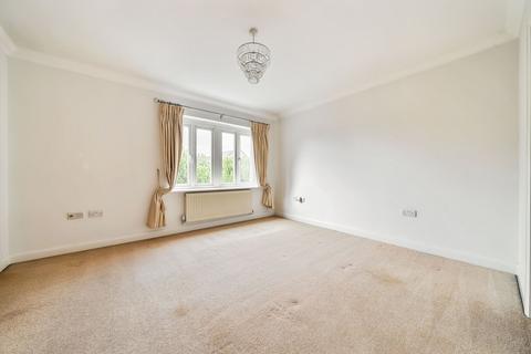 19 Stirling Drive, Caterham, CR3 5GB