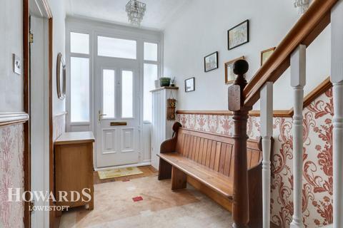 6 bedroom terraced house for sale, Windsor Road, Lowestoft