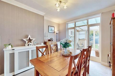 3 Mount Road, Dagenham, RM8 1NA