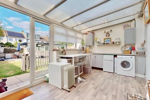 3 Mount Road, Dagenham, RM8 1NA