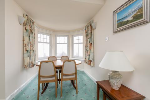 2 bedroom flat for sale, 25/10 Mid Steil, Edinburgh, EH10 5XB