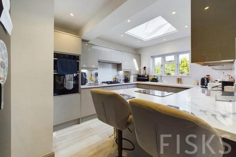36 Bartley Road, Benfleet, SS7 4DB