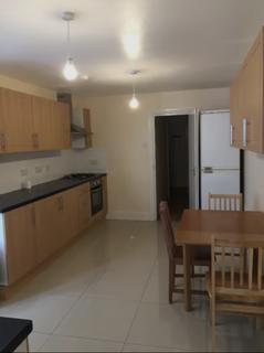 3 bedroom flat to rent, Ruckholt Road, London, E10