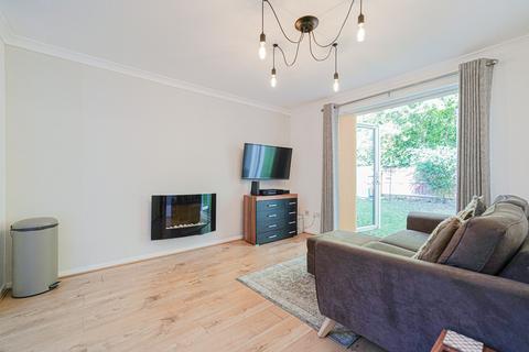 1 bedroom ground floor flat for sale, Kendal Grove, Solihull, B92