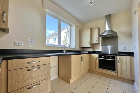 2 bedroom ground floor flat to rent, Marcent House, Brixham