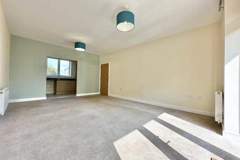 2 bedroom ground floor flat to rent, Marcent House, Brixham