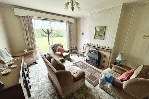 4 bedroom detached house for sale, Shrewsbury Road, Craven Arms