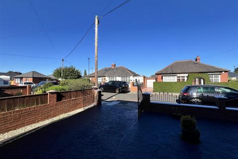 3 bedroom semi-detached house for sale, Poplar Avenue, Newcastle Upon Tyne