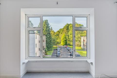 2 bedroom flat for sale, Bankholm Place, Busby, East Renfrewshire, G76 8SH