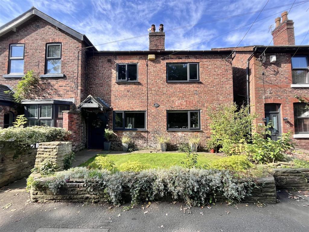 Morley Green Road, Wilmslow 3 bed semidetached house for sale £599,950