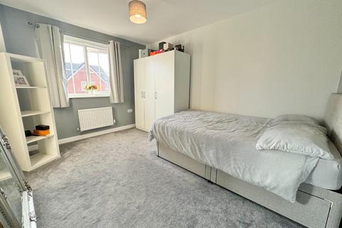 23 Ashton Way, Northampton, NN2 7AR